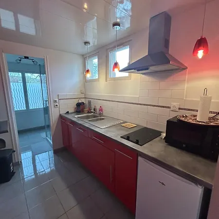 Indépendant Diz'enreves Au Cœur Des Vignes Apartamento *